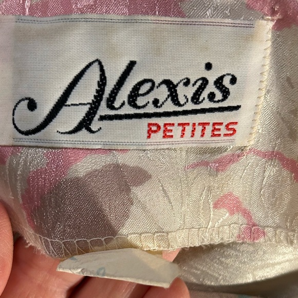 Alexis Petites Vintage pastel v neck peplum skirt midi dress 6P - Picture 14 of 15